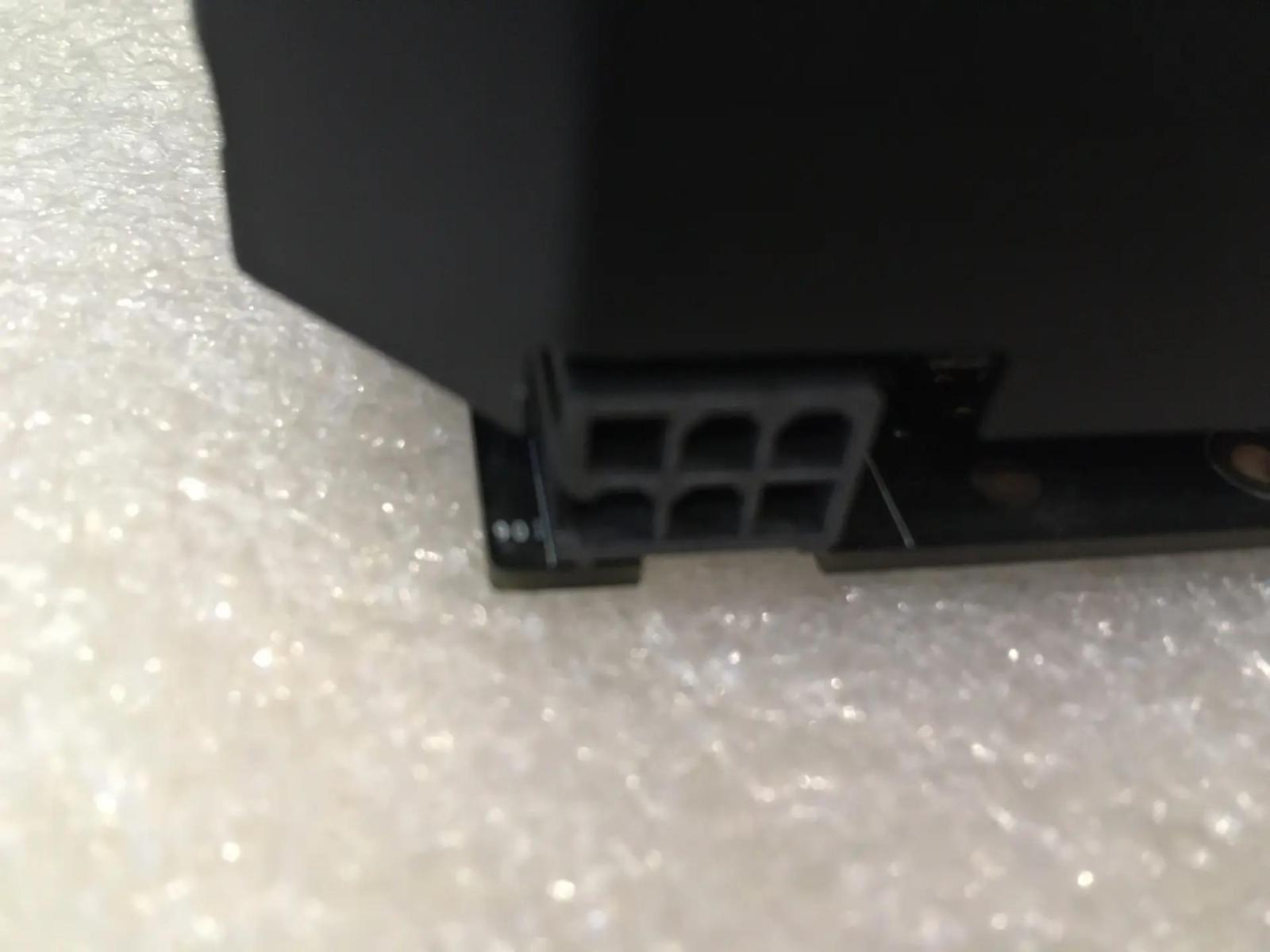 756163_O.jpg