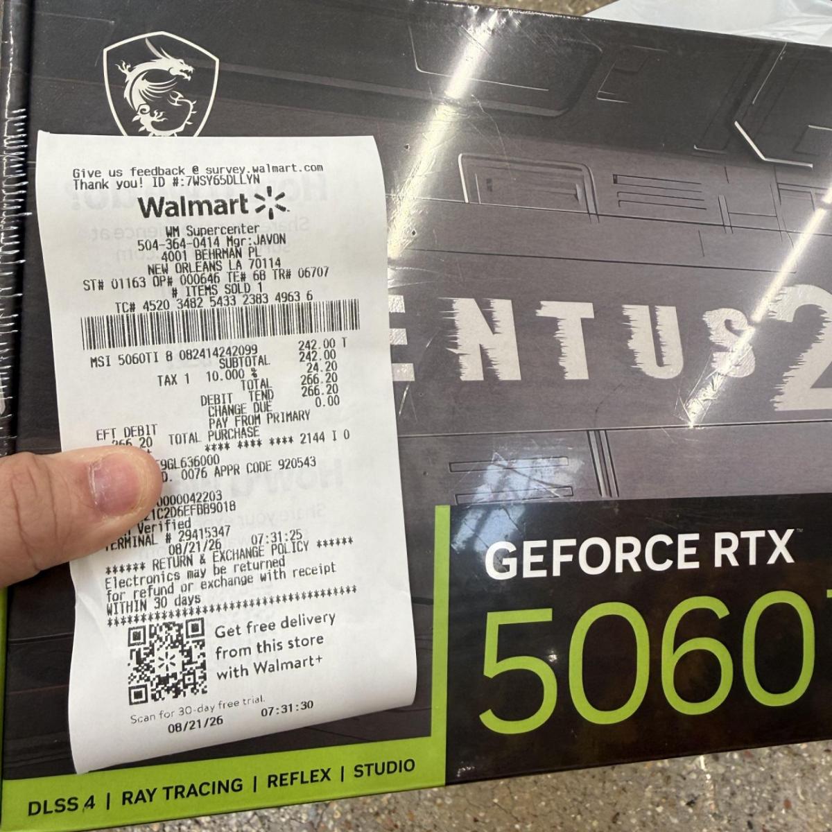 747596_O.jpg