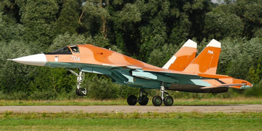 Рособоронэкспорт раскрыл данные о первой поставке Су-34 за рубеж