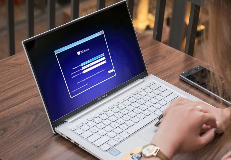 Лучшая ОС для слабых компьютеров — пробуем Windows 10 LTSB в 2022 году